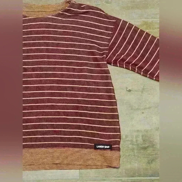 Lands End Reversible Top - Picture 8 of 8